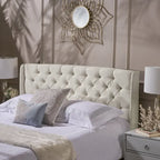 Testiera queen-size con schienale ad ali e lussuoso design capitonné